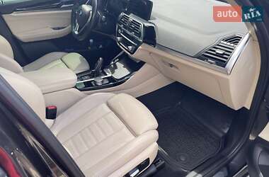 Внедорожник / Кроссовер BMW X3 2018 в Сумах