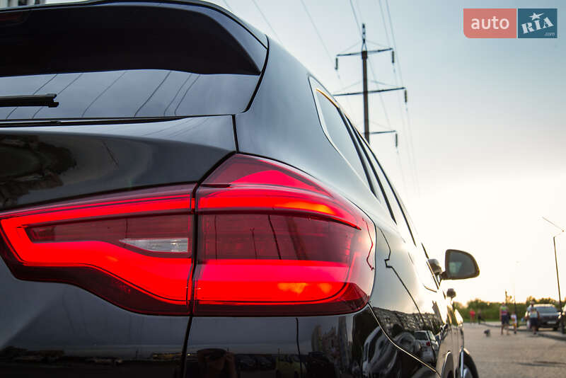 Позашляховик / Кросовер BMW X3 2019 в Львові