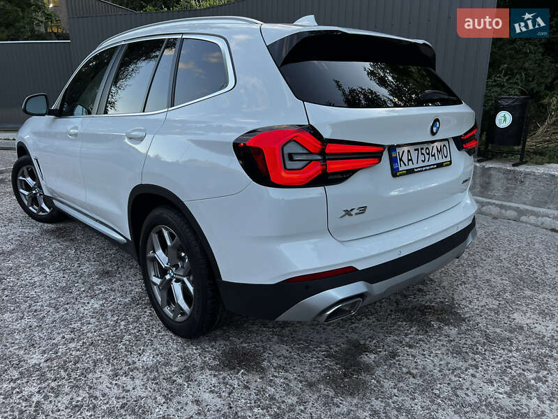 Внедорожник / Кроссовер BMW X3 2022 в Киеве