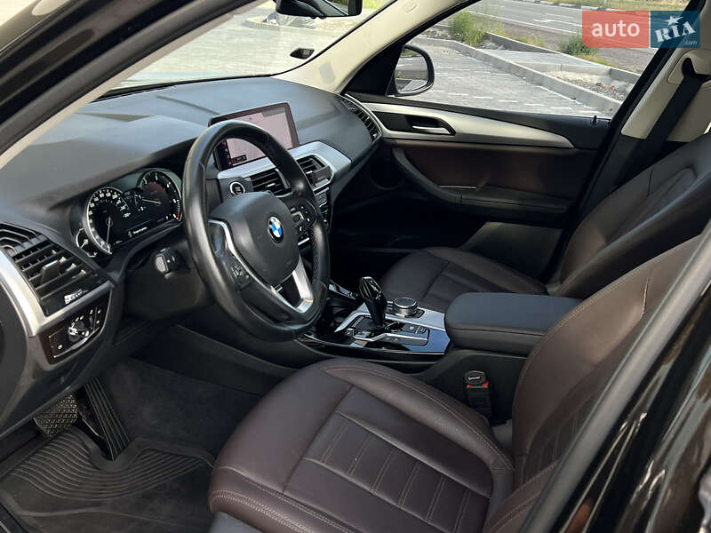 Внедорожник / Кроссовер BMW X3 2018 в Днепре фото 55 Внедорожник / Кроссовер BMW X3 2018 в Днепре