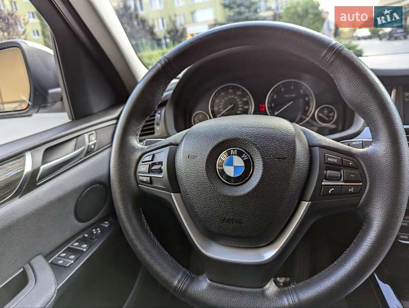 Внедорожник / Кроссовер BMW X3 2017 в Киеве