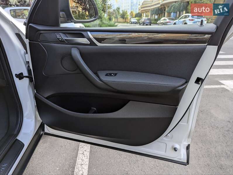 Внедорожник / Кроссовер BMW X3 2017 в Киеве
