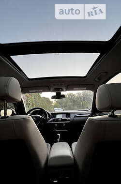Позашляховик / Кросовер BMW X3 2013 в 