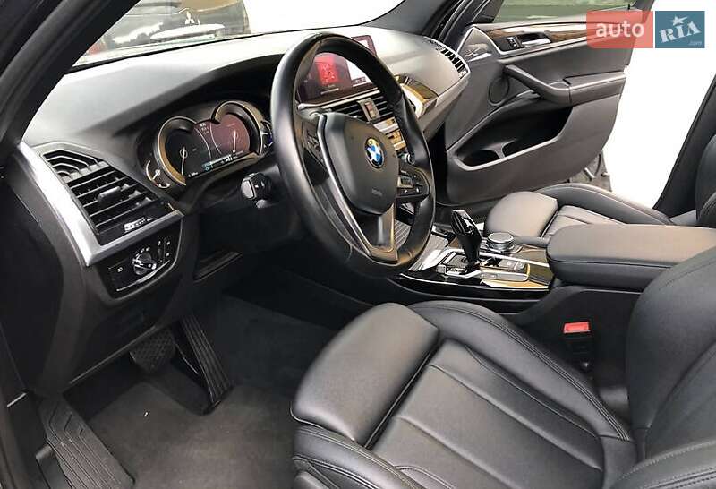 Внедорожник / Кроссовер BMW X3 2018 в Киеве