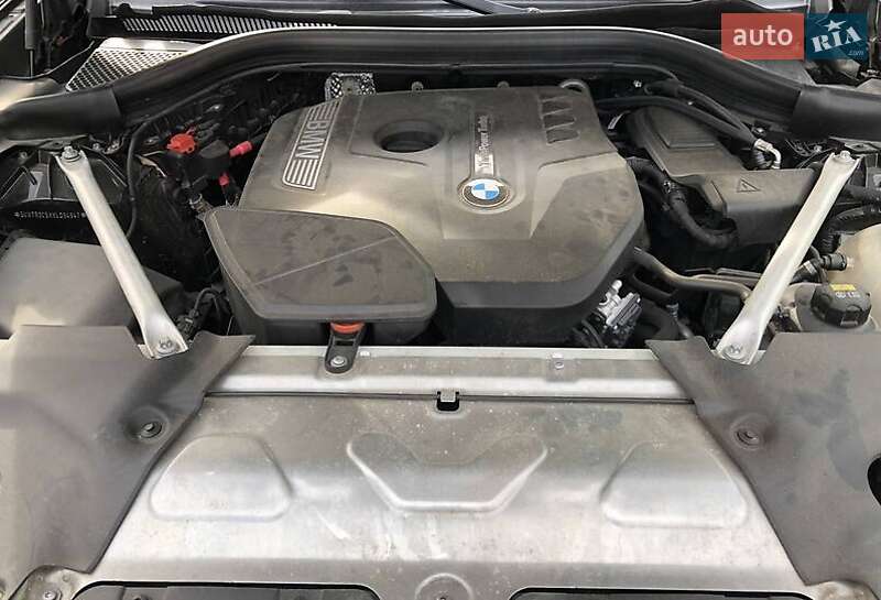 Внедорожник / Кроссовер BMW X3 2018 в Киеве