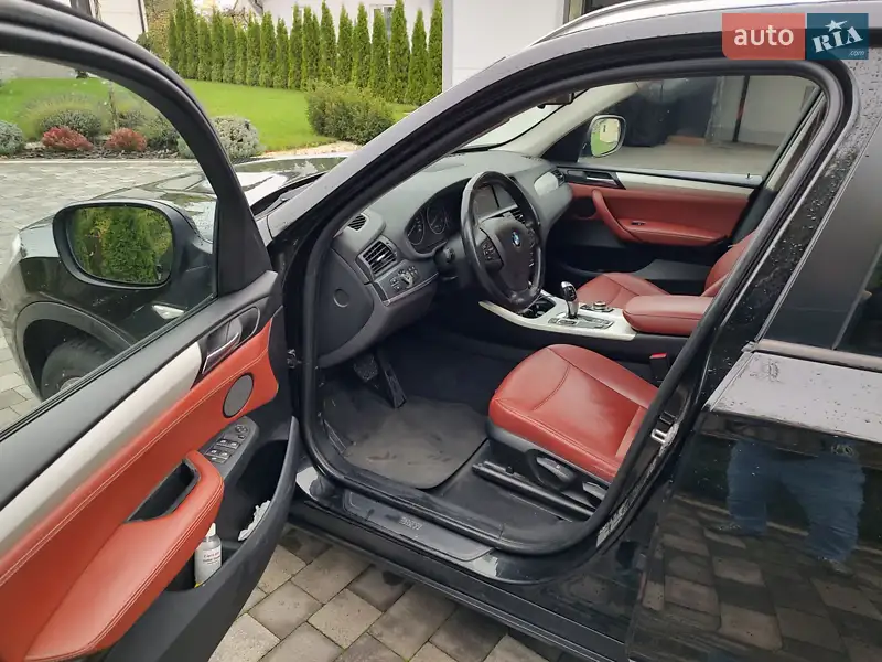 Внедорожник / Кроссовер BMW X3 2012 в 