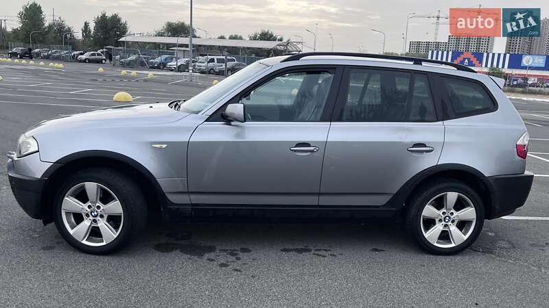 Внедорожник / Кроссовер BMW X3 2004 в Киеве