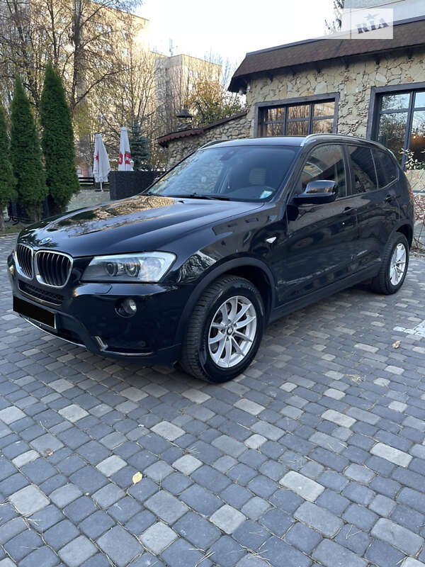 Внедорожник / Кроссовер BMW X3 2012 в Луцке
