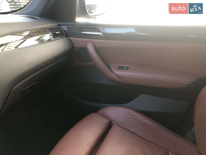 Позашляховик / Кросовер BMW X3 2012 в Львові фото 13 Позашляховик / Кросовер BMW X3 2012 в Львові