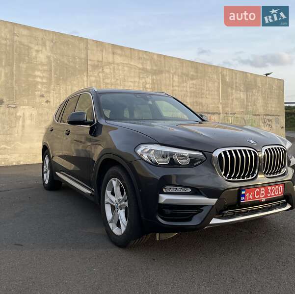 Внедорожник / Кроссовер BMW X3 2018 в Львове