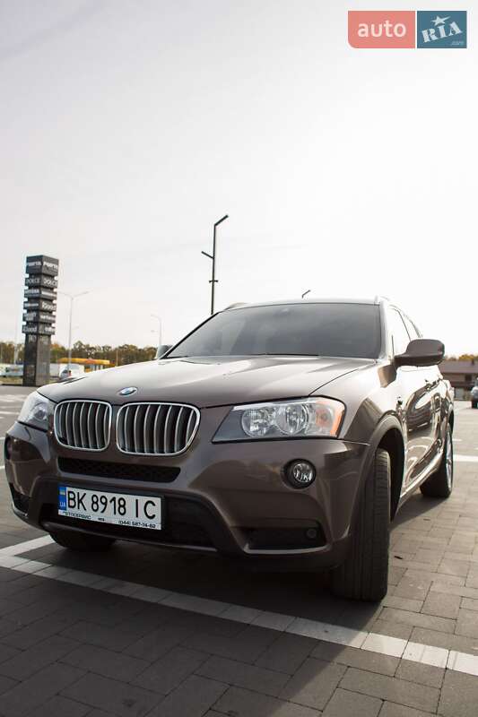Внедорожник / Кроссовер BMW X3 2012 в Луцке
