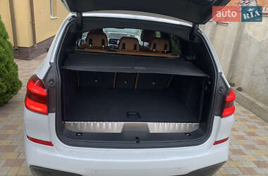 Позашляховик / Кросовер BMW X3 2021 в 