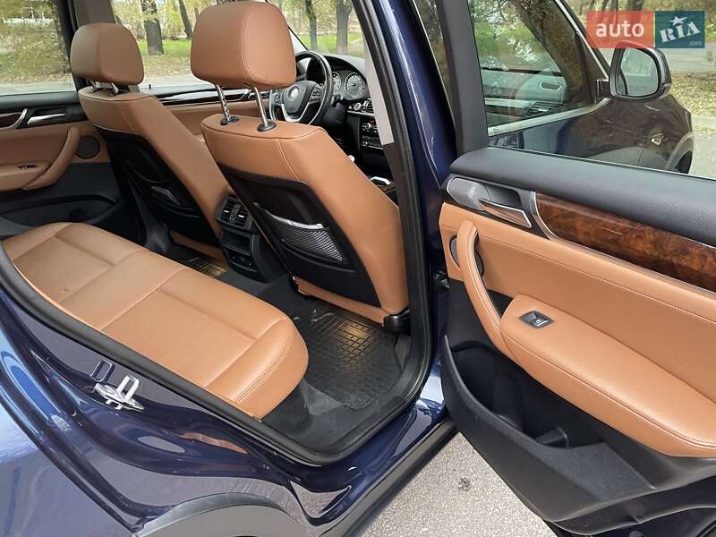 Внедорожник / Кроссовер BMW X3 2015 в Запорожье