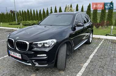 Внедорожник / Кроссовер BMW X3 2018 в Ровно