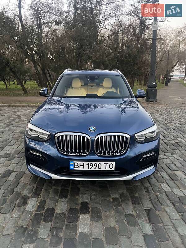 Внедорожник / Кроссовер BMW X3 2018 в Одессе