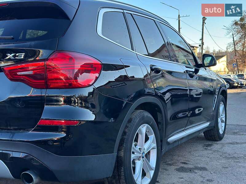 Внедорожник / Кроссовер BMW X3 2018 в Виннице