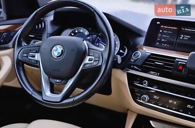 Позашляховик / Кросовер BMW X3 2018 в 