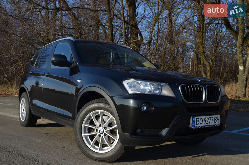 Внедорожник / Кроссовер BMW X3 2013 в Киеве