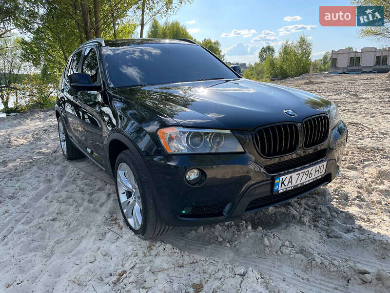 Внедорожник / Кроссовер BMW X3 2011 в Киеве