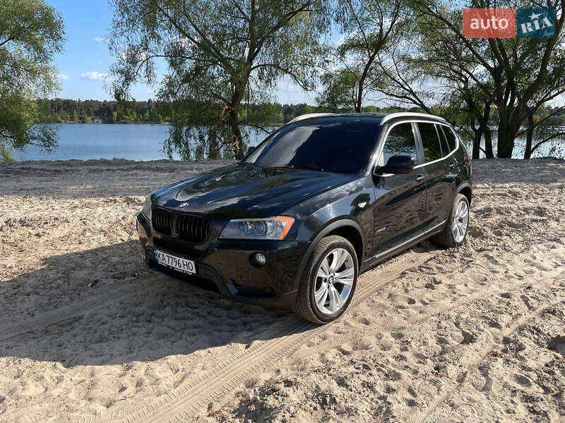 Внедорожник / Кроссовер BMW X3 2011 в Киеве