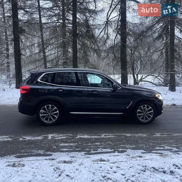 Внедорожник / Кроссовер BMW X3 2021 в Львове