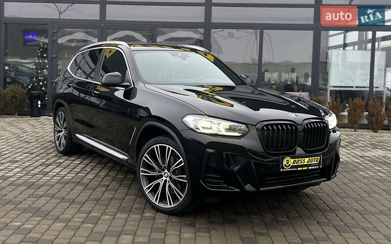 Внедорожник / Кроссовер BMW X3 2021 в 