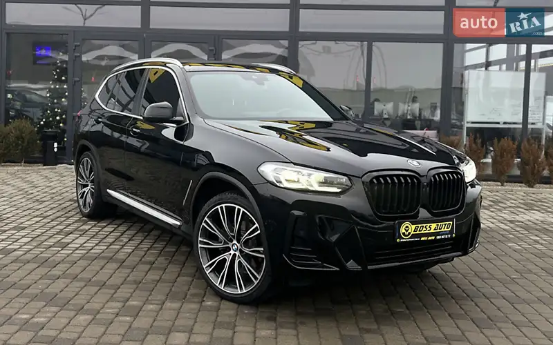 Внедорожник / Кроссовер BMW X3 2021 в 
