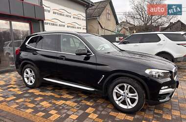 Внедорожник / Кроссовер BMW X3 2019 в 