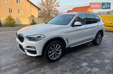 Внедорожник / Кроссовер BMW X3 2019 в 
