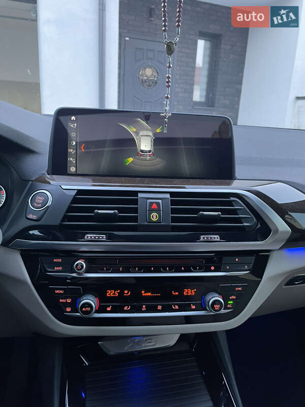 Внедорожник / Кроссовер BMW X3 2018 в Львове