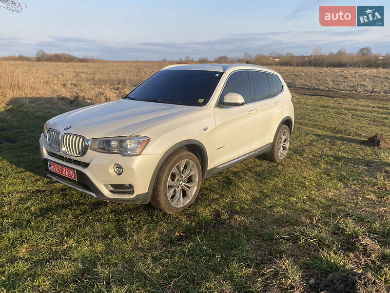 Внедорожник / Кроссовер BMW X3 2015 в Ровно