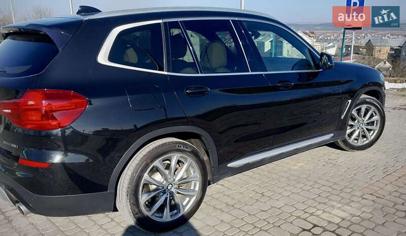 Внедорожник / Кроссовер BMW X3 2018 в Золочеве фото 10 Внедорожник / Кроссовер BMW X3 2018 в Золочеве
