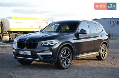 Позашляховик / Кросовер BMW X3 2019 в 