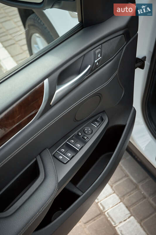 Внедорожник / Кроссовер BMW X3 2017 в Одессе