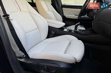 Внедорожник / Кроссовер BMW X3 2015 в 