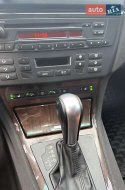 Позашляховик / Кросовер BMW X3 2006 в 