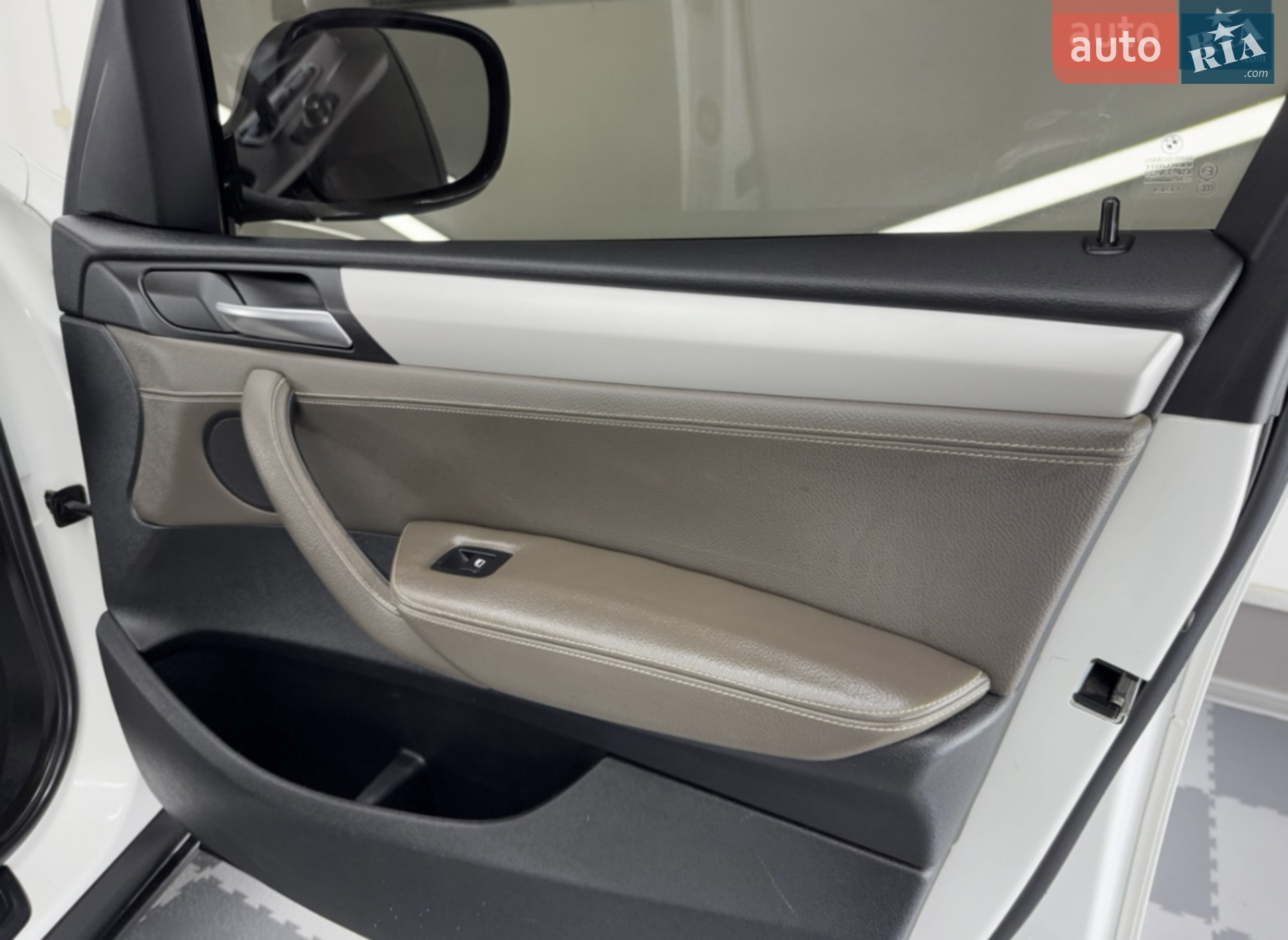 2011 BMW X3 - мініатюра 21