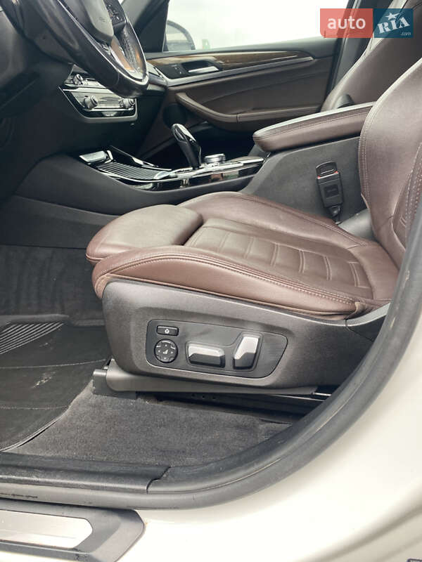 Позашляховик / Кросовер BMW X3 2018 в Львові фото 19 Позашляховик / Кросовер BMW X3 2018 в Львові