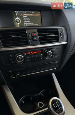 Позашляховик / Кросовер BMW X3 2013 в 