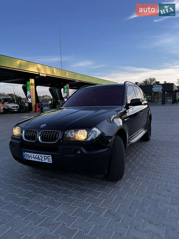 Позашляховик / Кросовер BMW X3 2004 в 