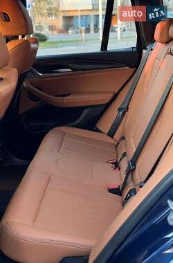 Внедорожник / Кроссовер BMW X3 2022 в 