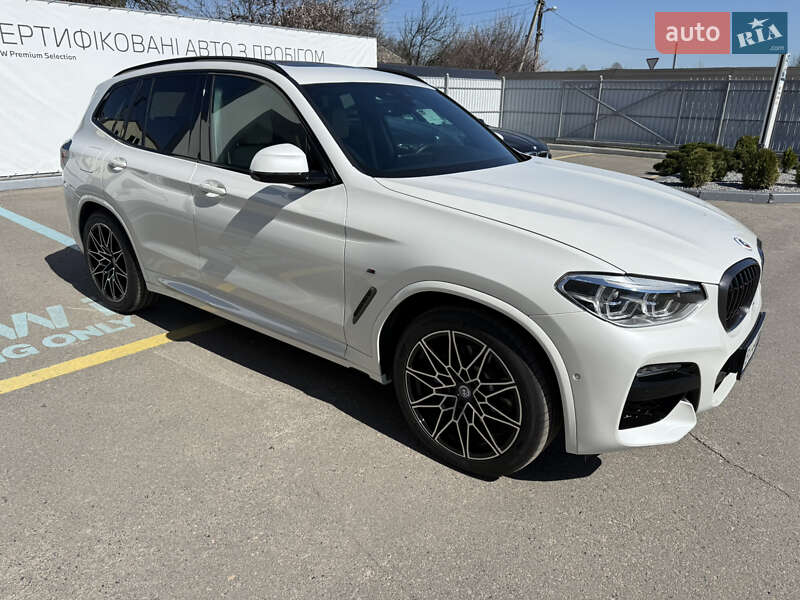 Внедорожник / Кроссовер BMW X3 2020 в Киеве