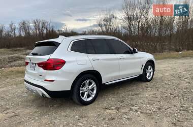 Позашляховик / Кросовер BMW X3 2018 в 