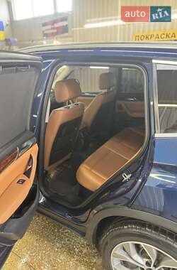Внедорожник / Кроссовер BMW X3 2016 в 