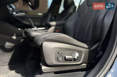 Внедорожник / Кроссовер BMW X3 2018 в 