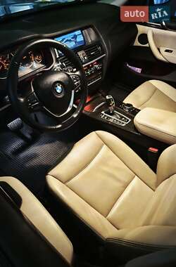 Внедорожник / Кроссовер BMW X3 2014 в 