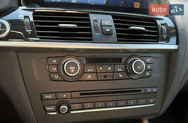 Внедорожник / Кроссовер BMW X3 2011 в 