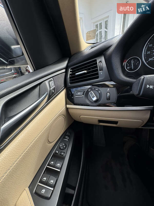 Внедорожник / Кроссовер BMW X3 2017 в Золочеве