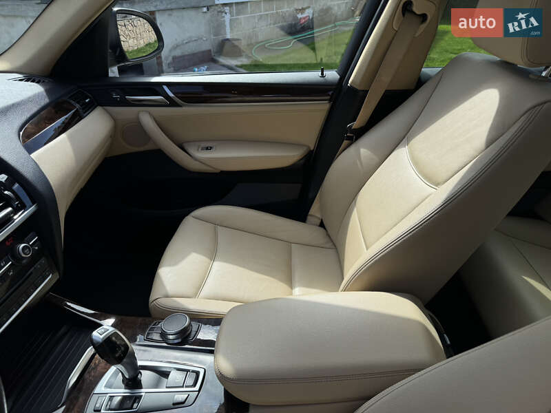 Внедорожник / Кроссовер BMW X3 2017 в Золочеве