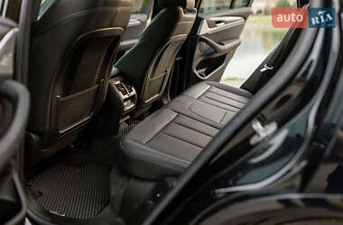 Внедорожник / Кроссовер BMW X3 2022 в 